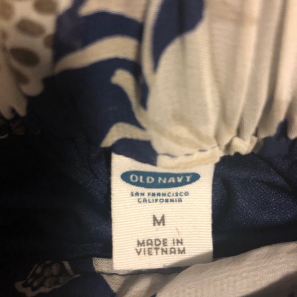 Old Navy Bird Skirt - Picture 2 of 2